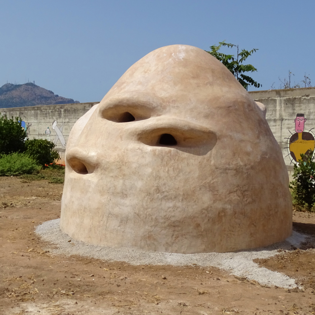 dome shape sculpture and cocciopesto plaster at Mare Memoria Viva Museum
