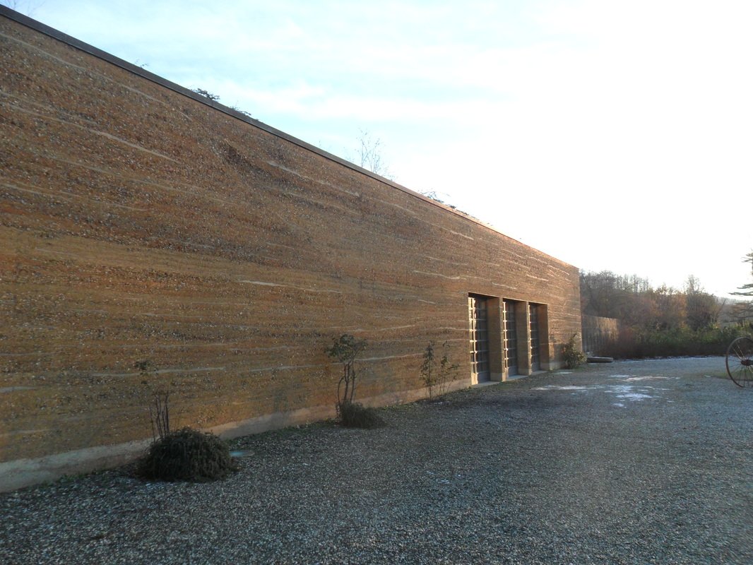 architettura naturale rammed earth pise terra battuta