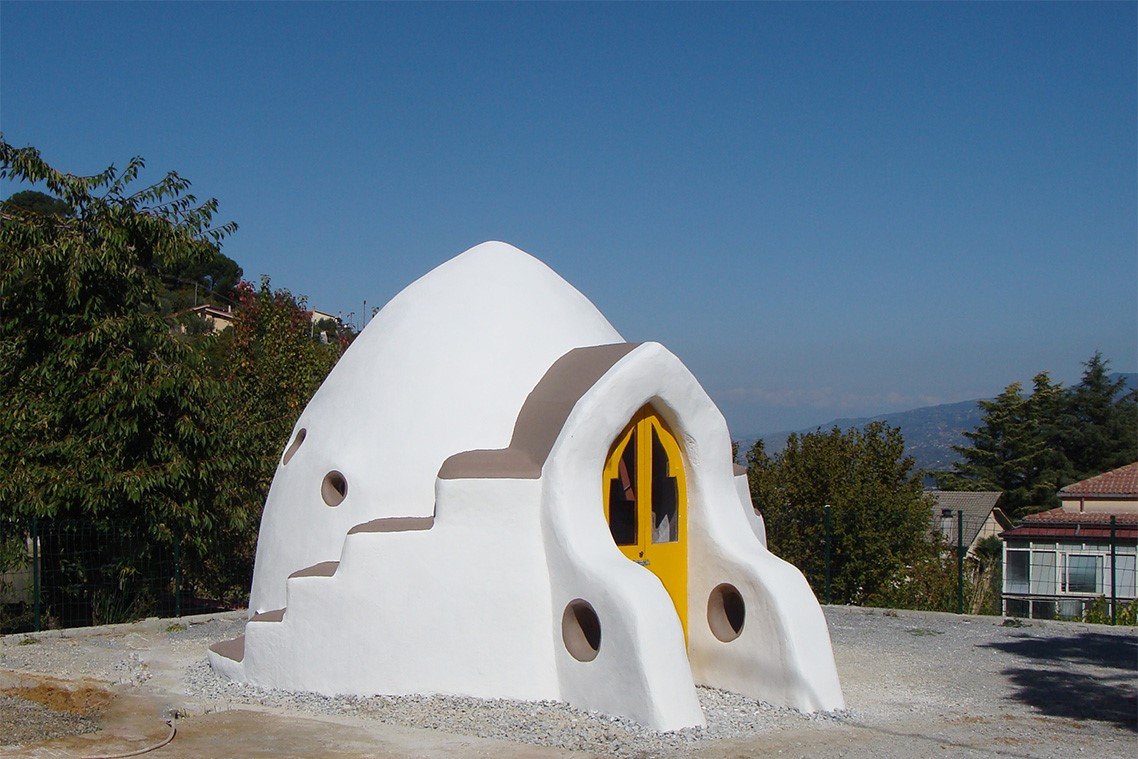 superadobe earthbag dome italy